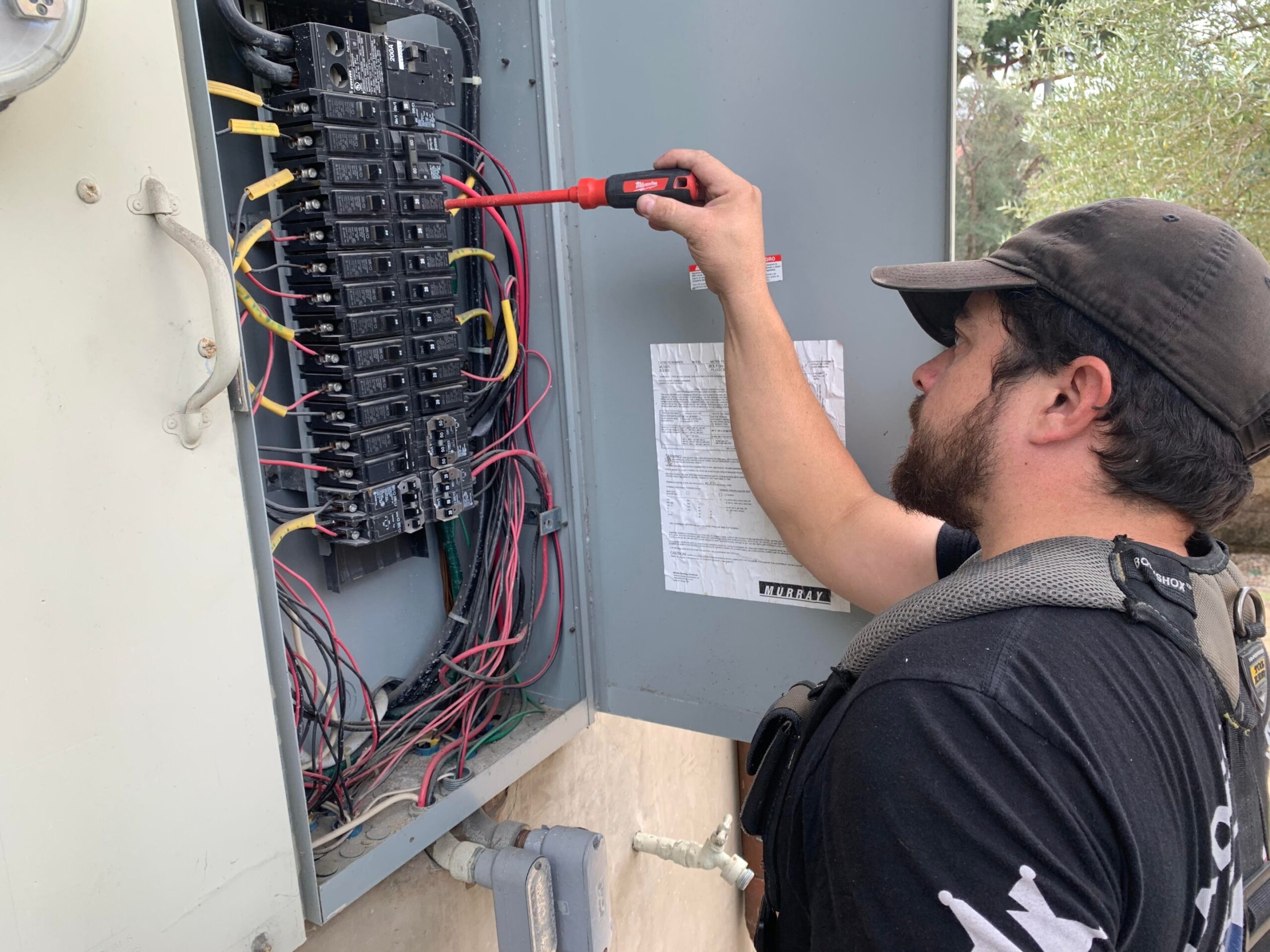 40af54d2-eb16-43d3-ba73-f404bda49fda